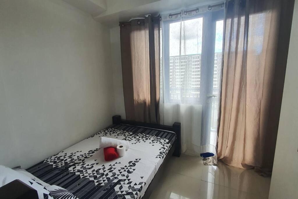 Ezbeds Near Mall Of Asia Manila Exterior photo
